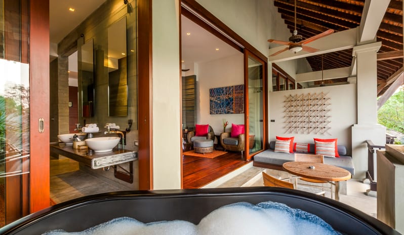 The Slate-Pearl Bed Suite 5_3329